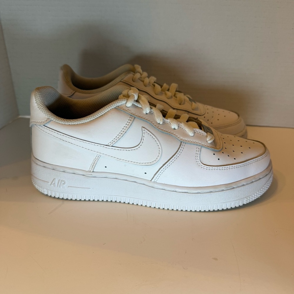 Nike Air Force 1 White Sneakers
